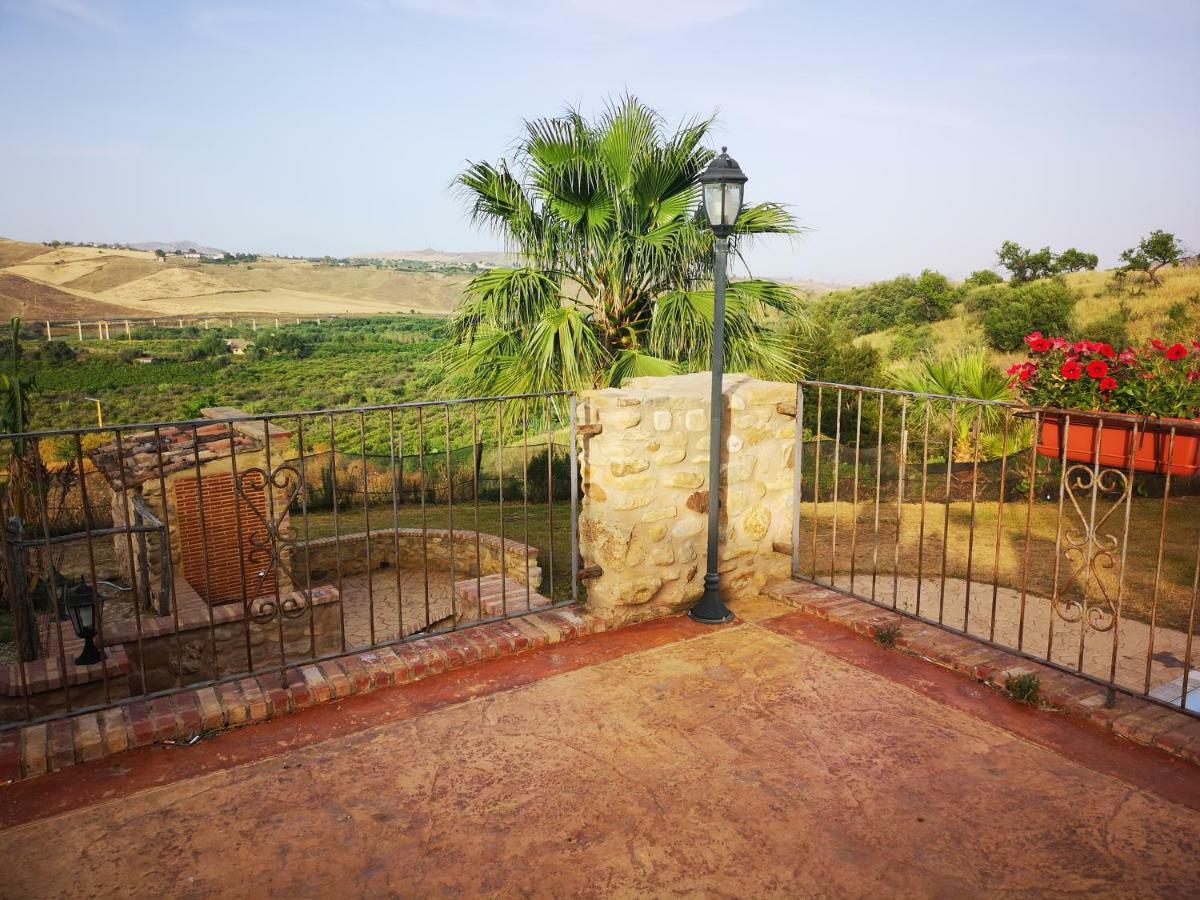 Villa Sperone Agriturismo à Assoro Extérieur photo